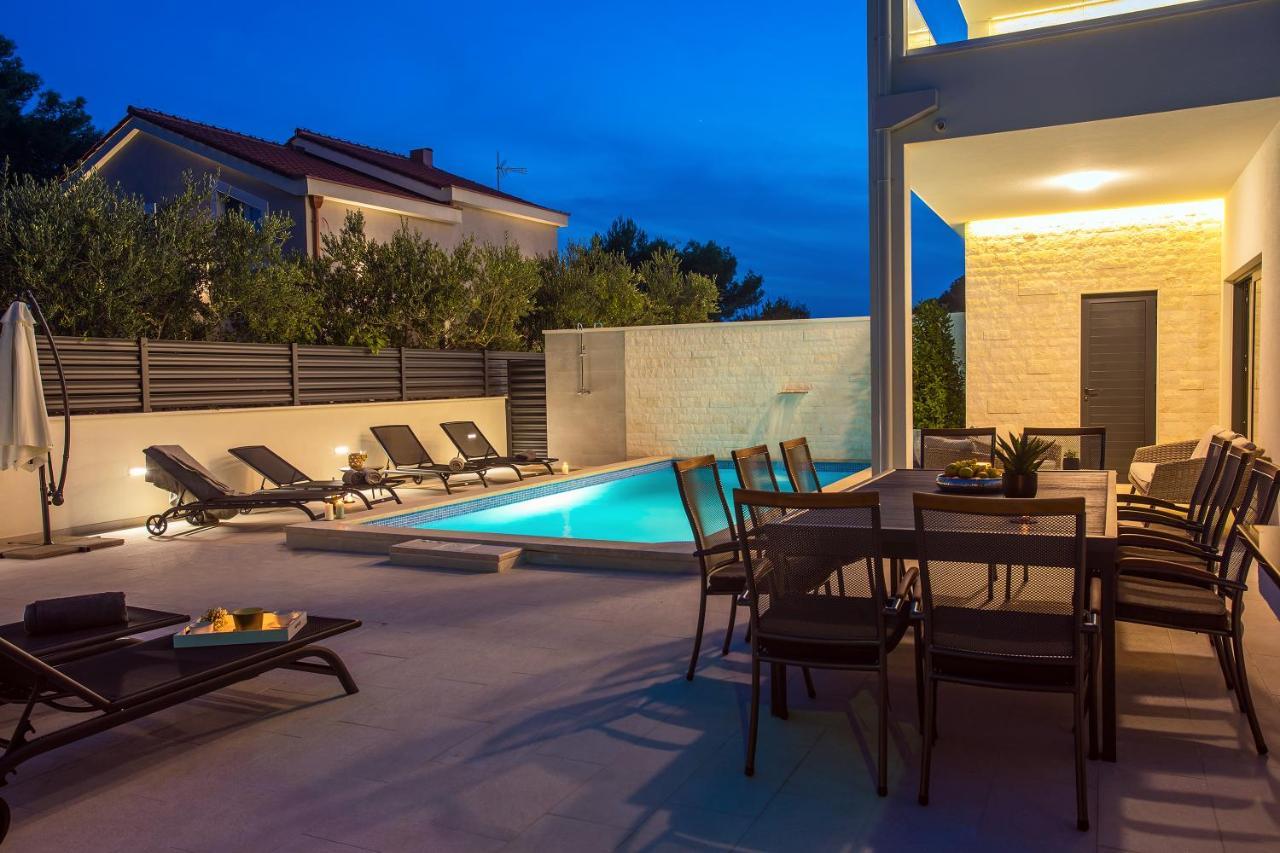 Villa Petra Kastela Ngoại thất bức ảnh
